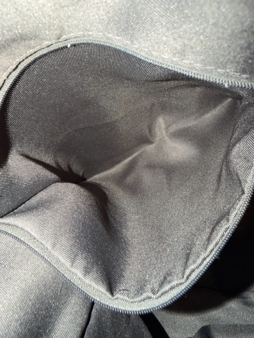 Universal Thread Bag - Picture 7 of 12